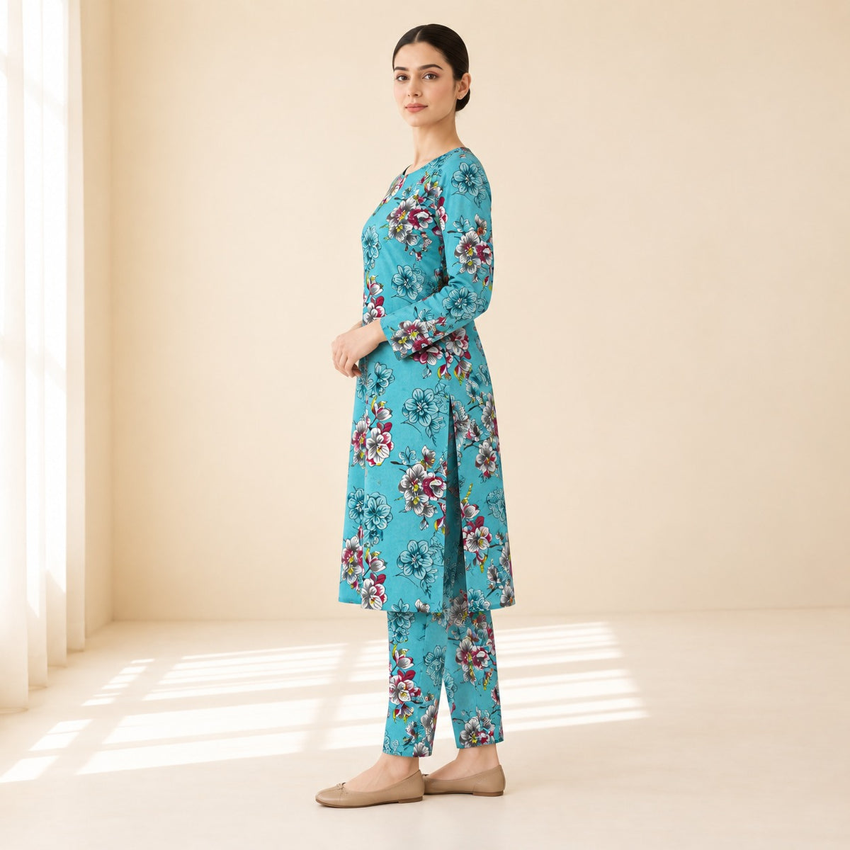 Turquoise Floral Printed 2-Piece Unstitched Lawn Suit (6 meters unstitched fabric)