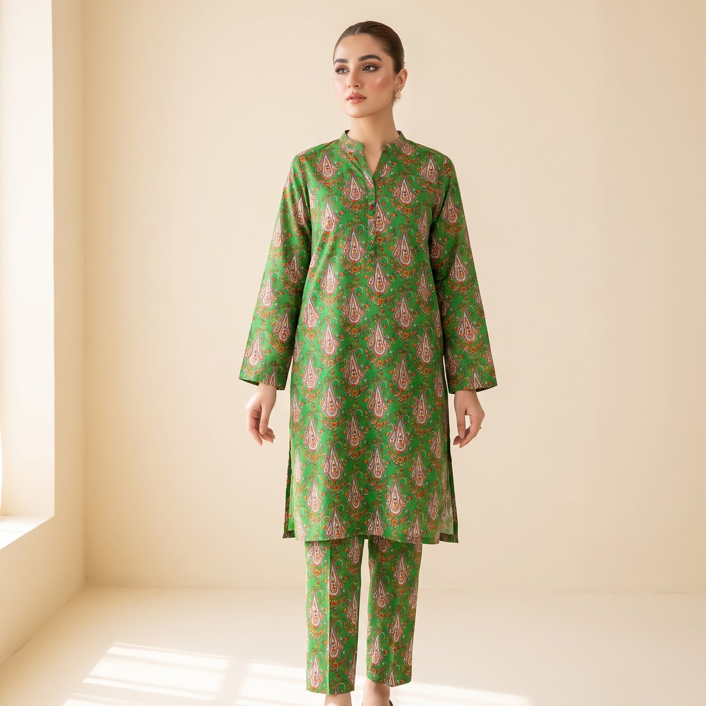 Green Paisley Print Stitched 2-Piece Suit